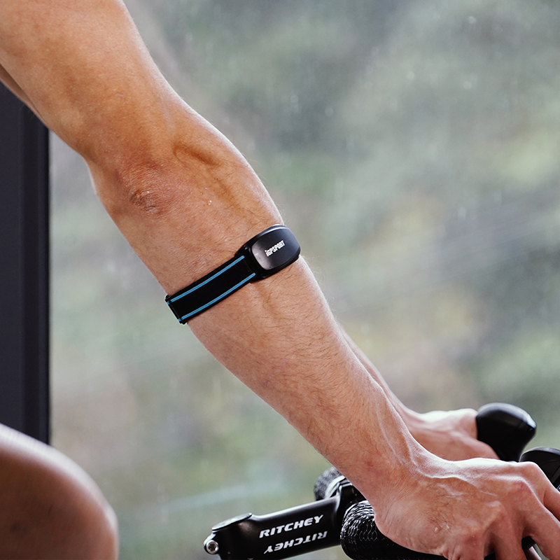 iGPSPORT 65時間心拍数モニター HR70 ANT+ - Health Monitors のレビューと価格